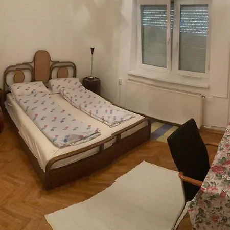 Privatunterkunft Bogracsos *